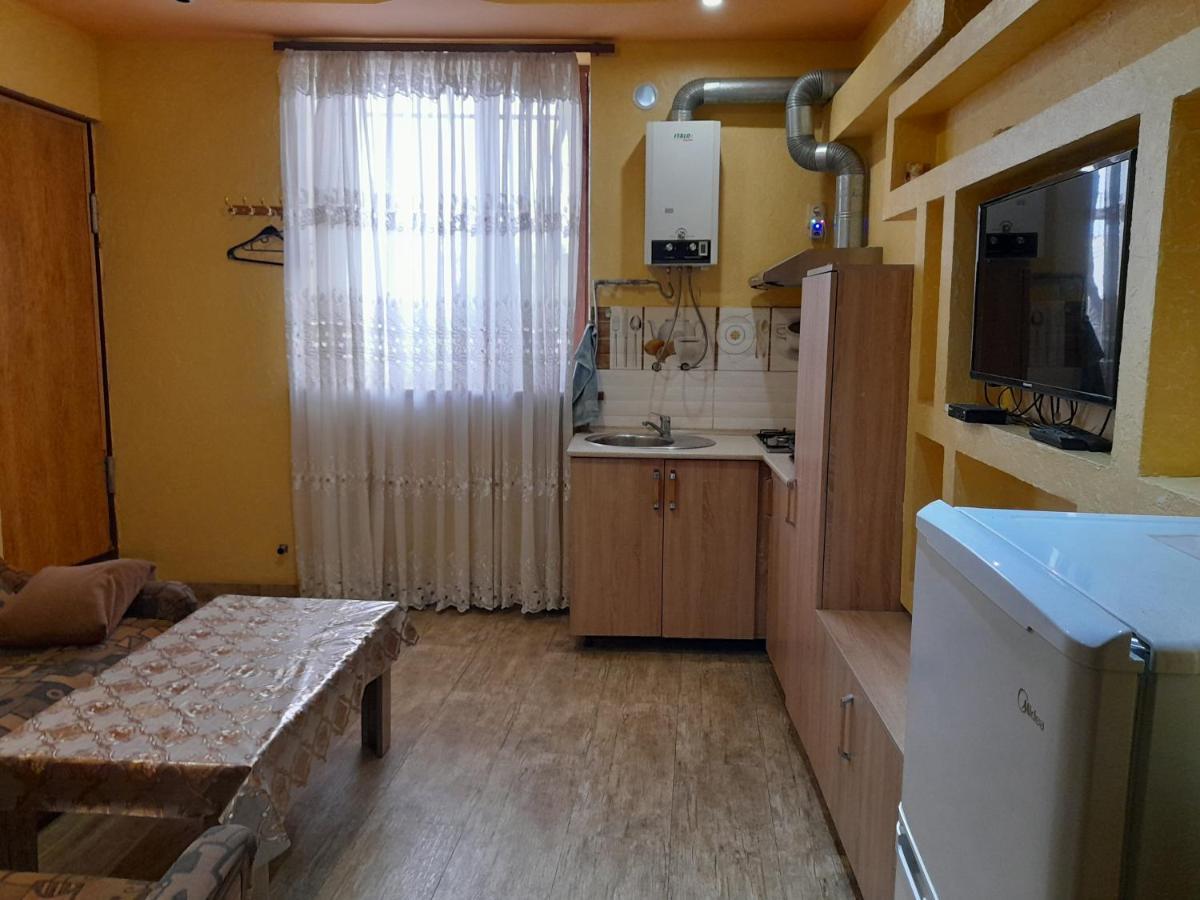 Guest House In Center Jerevan Eksteriør billede